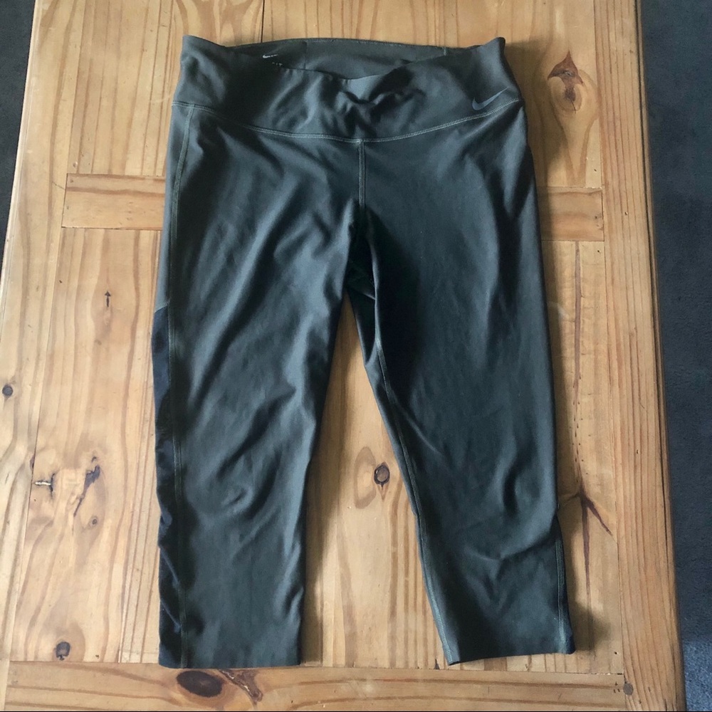 Nike Olive Athletic 3/4 Capris